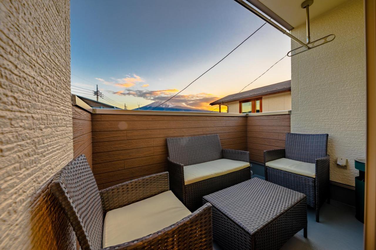 Enjoy Mt.Fuji B Vila Fujiyoshida Exterior foto